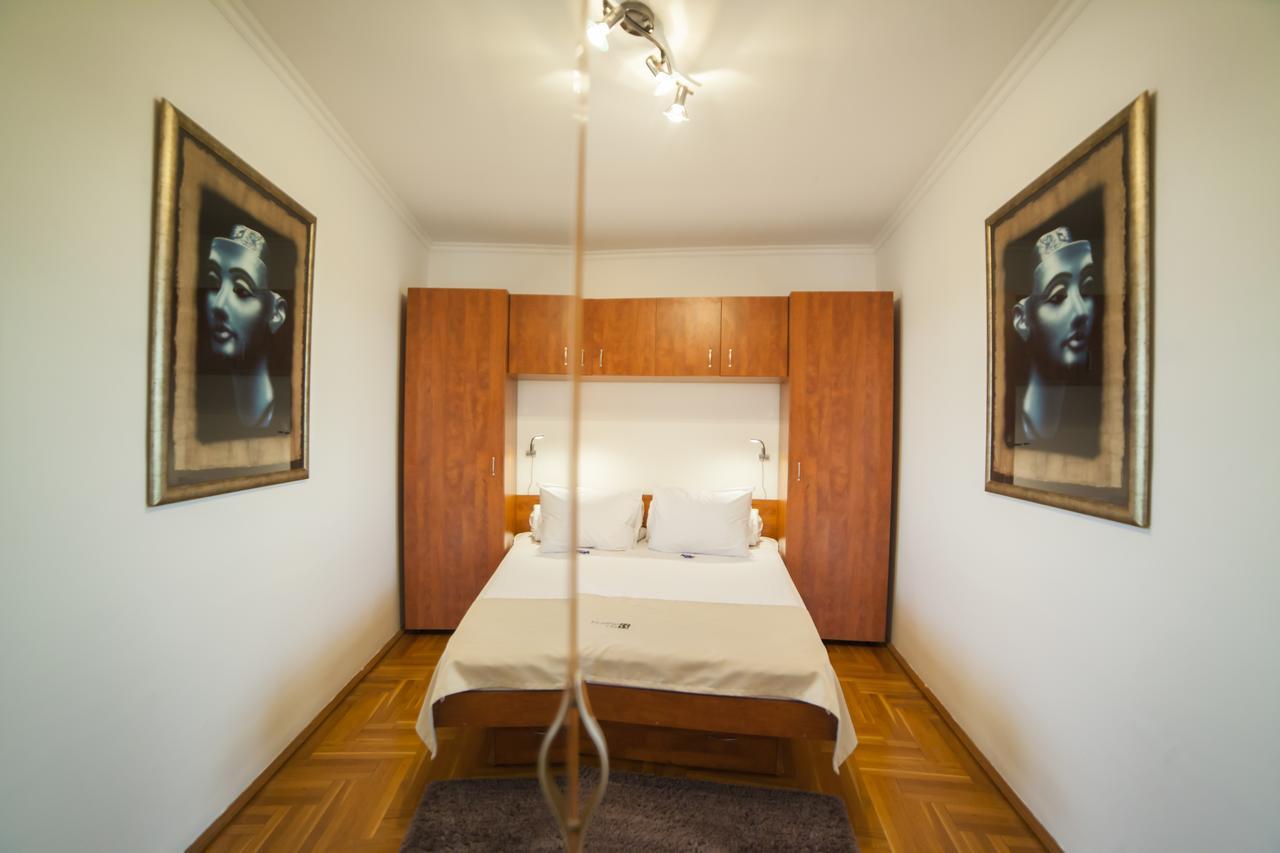 Business Class Apartment Cluj-Napoca Buitenkant foto