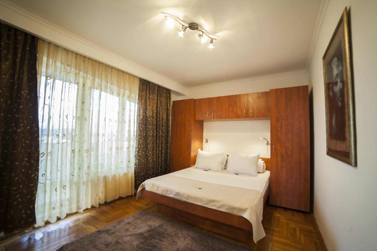 Business Class Apartment Cluj-Napoca Buitenkant foto